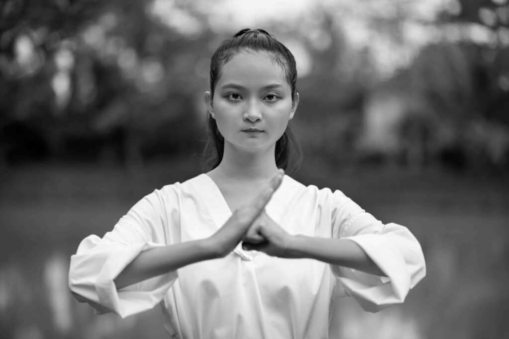 O Poder do Yin: Como Integrar Sabedoria Feminina no Dia a Dia
