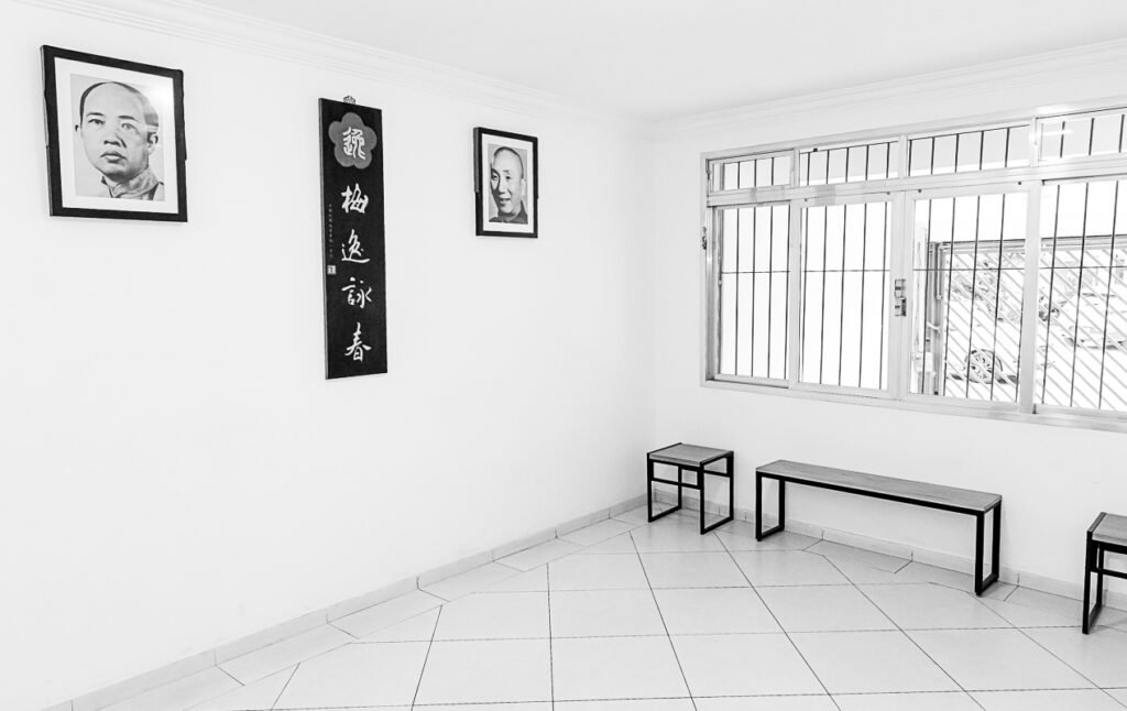 Agora com nova localização e fácil acesso, O Polo São Paulo de Kung Fu Ving Tsun (Wing Chun) está localizado na Avenida Nova Independência, 581, próximo à Avenida Luiz Carlos Berrini, no Brooklin. A escola está cercada por importantes bairros da cidade, como Brooklin Velho, Brooklin Novo, Santo Amaro, Alto da Boa Vista, Chácara Santo Antônio, Campo Belo, Morumbi, Panamby, Moema, Vila Olímpia, Itaim Bibi, Pinheiros, Jardins, Jardim Paulista e Vila Nova Conceição.